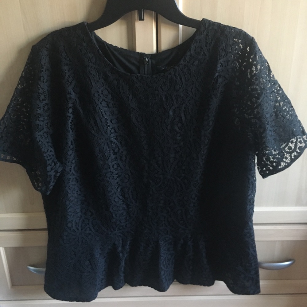 And Taylor lace top with lining NWT SIZE 16